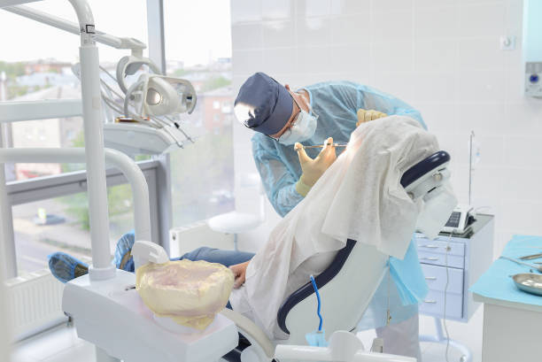 Best Emergency Tooth Extraction in West Ishpeng, MI